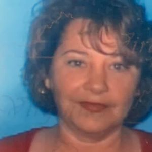 Meet your Posher, Deborah